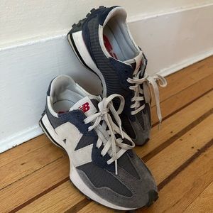 New Balance 327
